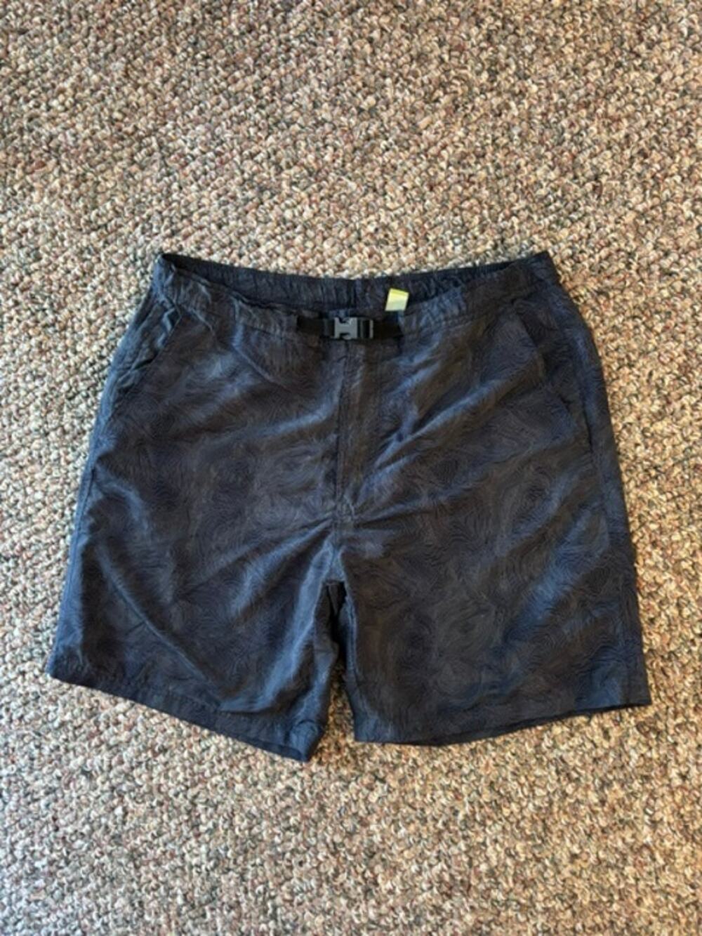 Men’s St John’s Bay Blue Size 40 100% Nylon